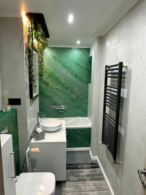 Stylish Apartment In Dambu Târgu-Mureş Zewnętrze zdjęcie