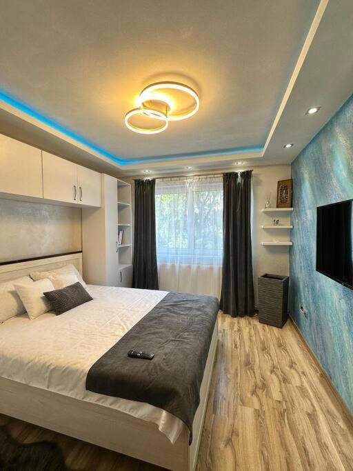 Stylish Apartment In Dambu Târgu-Mureş Zewnętrze zdjęcie