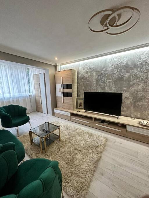 Stylish Apartment In Dambu Târgu-Mureş Zewnętrze zdjęcie